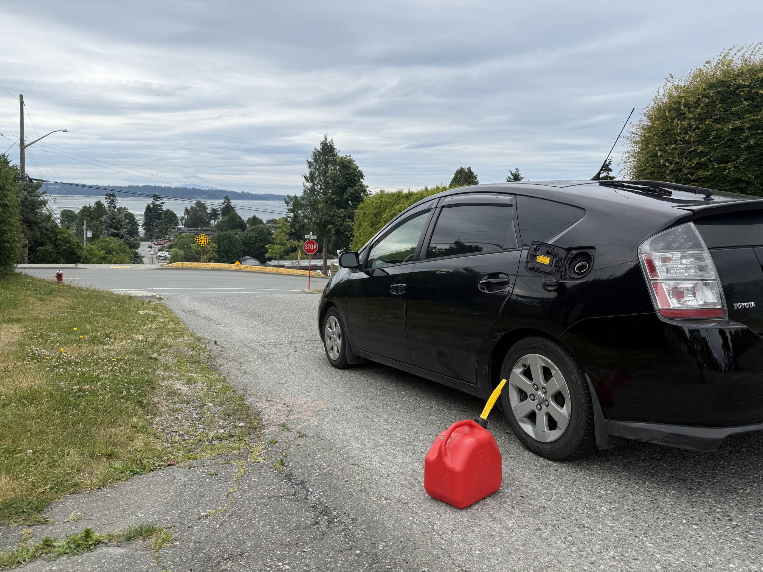 We offer emergency fuel delivery |  Guardian Roadside Assistance | Serving Vancouver